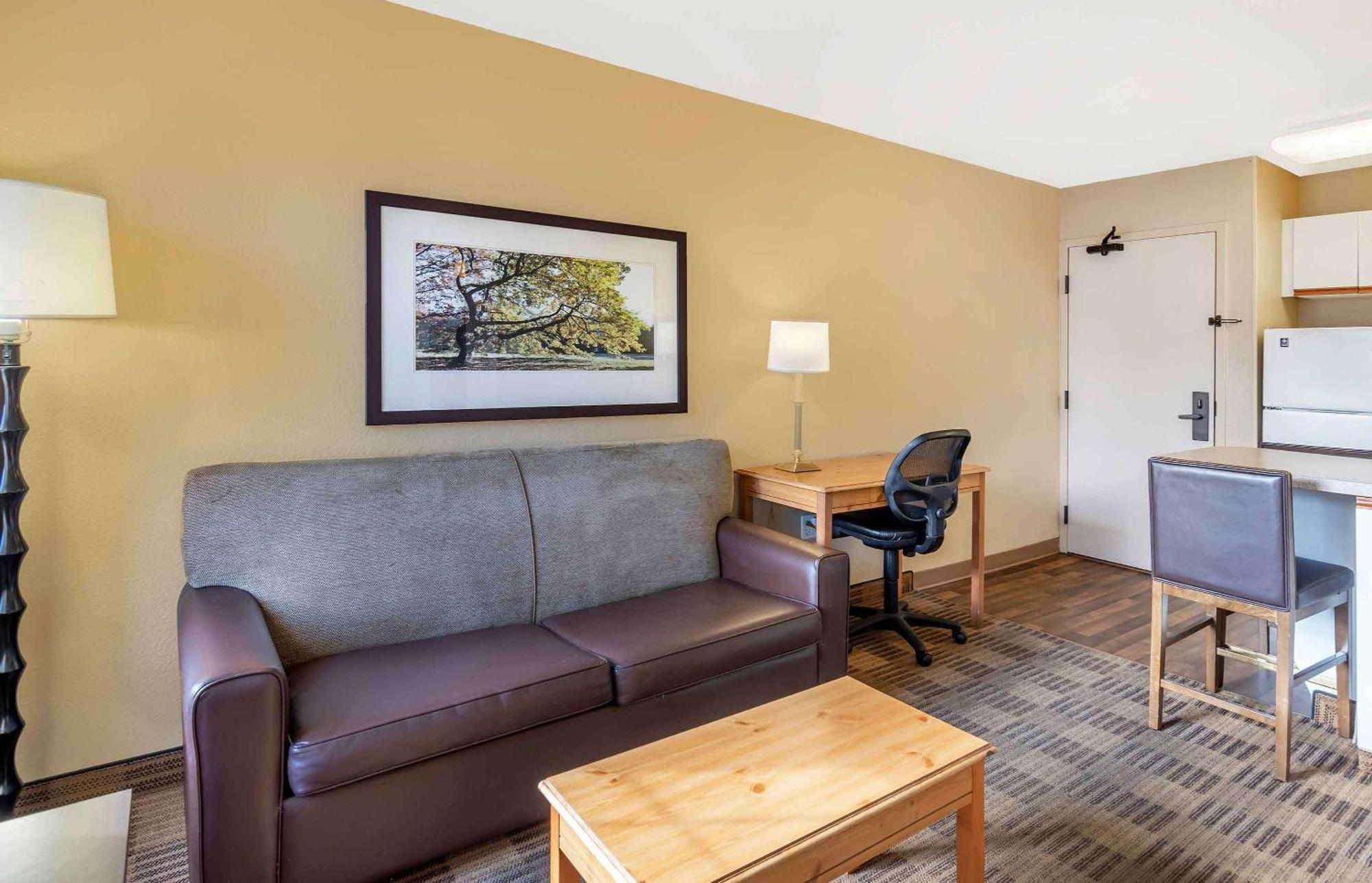 Extended Stay America Select Suites - Chicago - Westmont - Oak Brook Exteriér fotografie