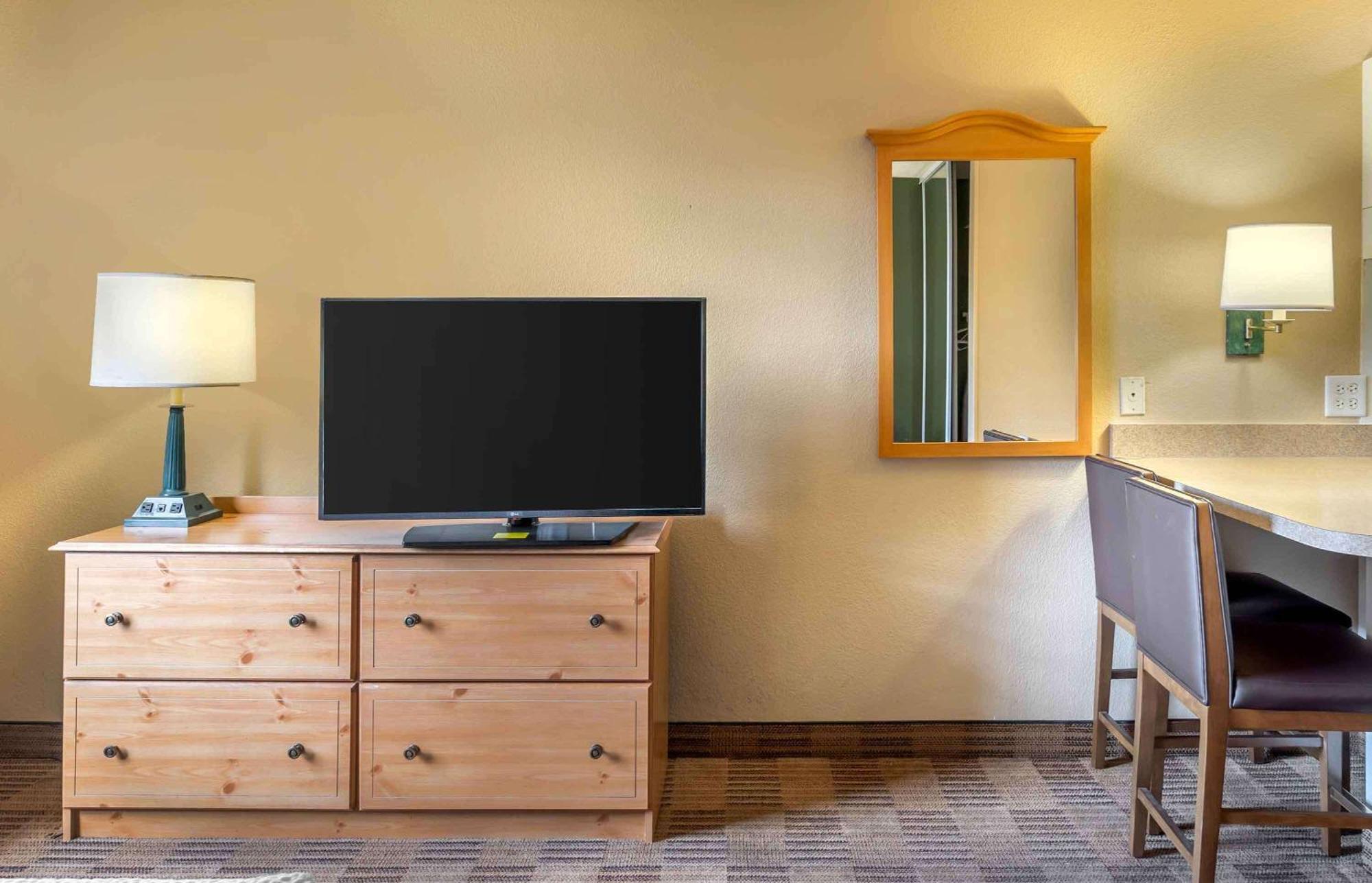 Extended Stay America Select Suites - Chicago - Westmont - Oak Brook Exteriér fotografie