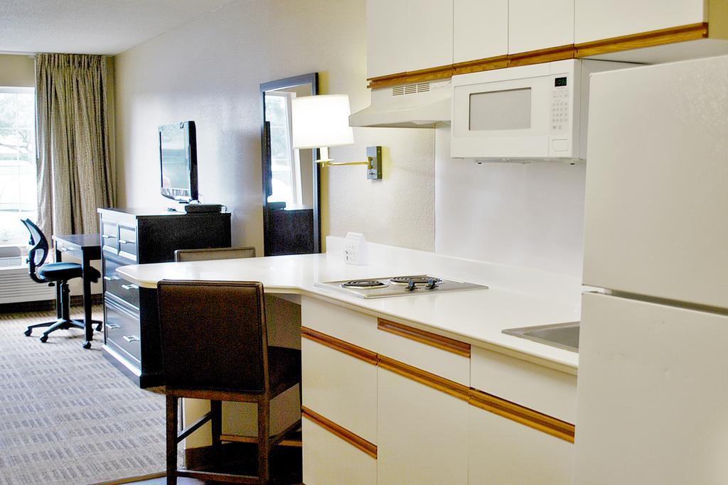 Extended Stay America Select Suites - Chicago - Westmont - Oak Brook Exteriér fotografie