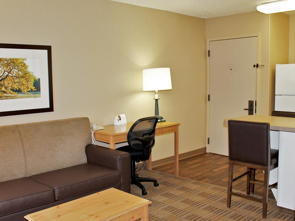 Extended Stay America Select Suites - Chicago - Westmont - Oak Brook Exteriér fotografie
